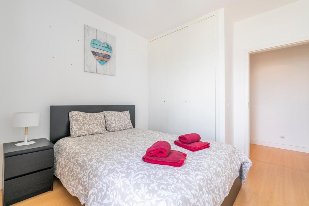 Bright & Spacious 2 Bed Flat 2 Bath W Garage In Lagos Marina Экстерьер фото